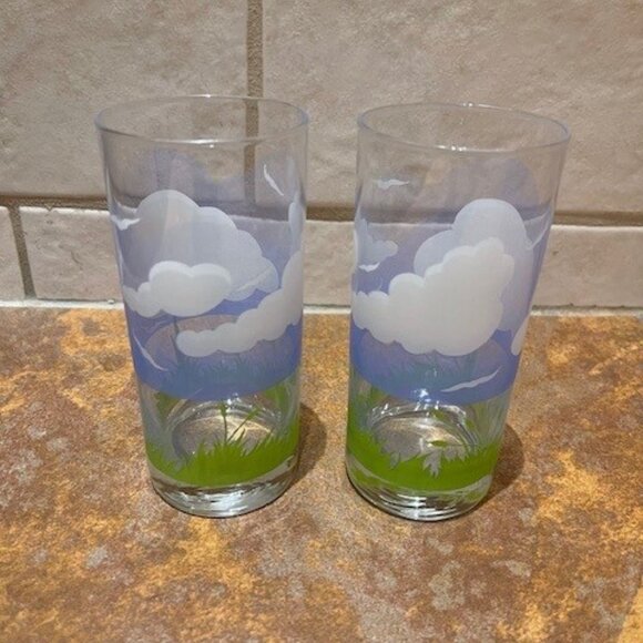 1980’s Vintage Luminarc Drink Glasses, Clouds and Blue Sky Pattern Set of 2 - Picture 3 of 3